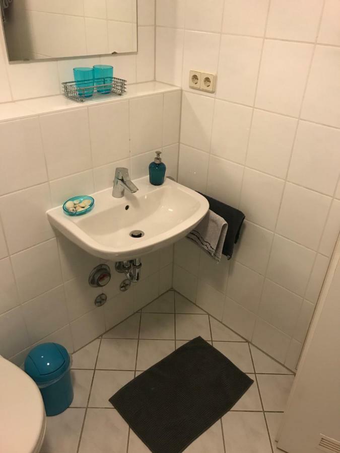 Kleine Wohnung Im Gruenen Dresda Esterno foto